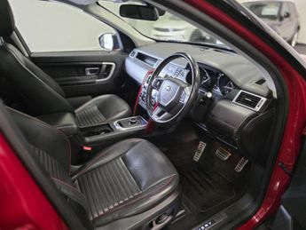 LAND ROVER DISCOVERY SPORT 2.0 TD4 HSE Dynamic Lux