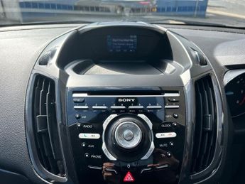 FORD KUGA 2.0 TDCi Titanium