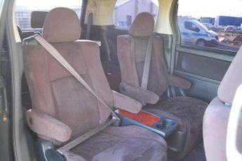 TOYOTA VELLFIRE 3.5 Platinum Selection 2 2WD