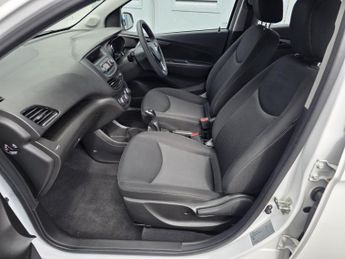 VAUXHALL VIVA 1.0 i SE