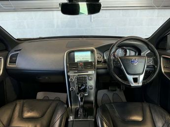 VOLVO XC60 2.0 R-Design Lux Nav D4