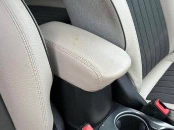 FIAT 500X 1.6 MultiJetII Lounge Euro 6 (s/s) 5dr