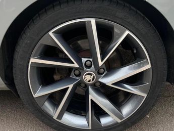 SKODA SUPERB 1.5 TSI ACT SportLine DSG Euro 6 (s/s) 5dr