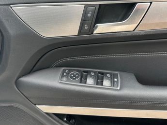 MERCEDES-BENZ E CLASS 2.1 E250 CDI AMG Sport G-Tronic+ Euro 5 (s/s) 2dr