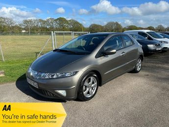 Honda Civic 1.8 i-VTEC ES