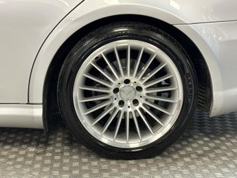 MERCEDES-BENZ CLS 5.0 CLS 500