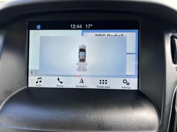 FORD FOCUS 1.0 T EcoBoost Titanium