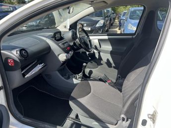 TOYOTA AYGO 1.0 VVT-i Go