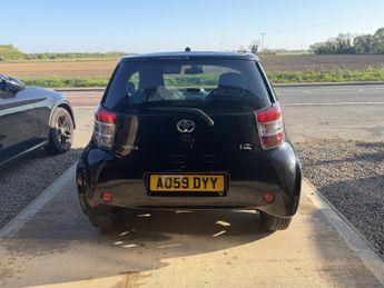 TOYOTA IQ 1.0 VVT-i 2