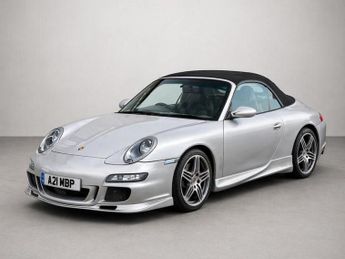 Porsche 911 CARRERA 4 Cabriolet