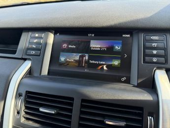 LAND ROVER DISCOVERY SPORT 2.0 TD4 SE Tech