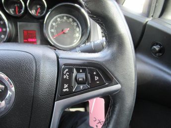 VAUXHALL ASTRA 1.4 16v Excite Euro 5 5dr