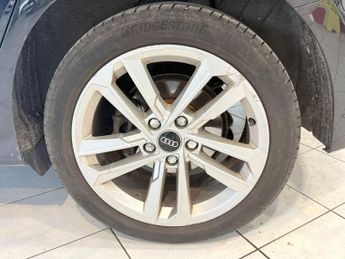 AUDI A3 1.4 TFSIe 40 Sport