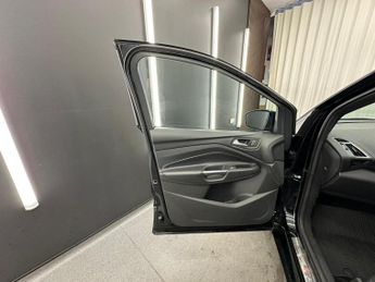 FORD KUGA 2.0 TDCi ST-Line Powershift AWD Euro 6 (s/s) 5dr