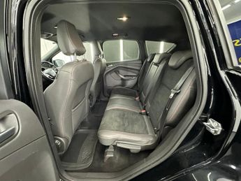 FORD KUGA 2.0 TDCi ST-Line Powershift AWD Euro 6 (s/s) 5dr