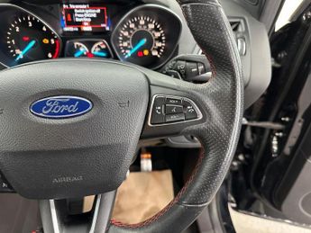 FORD KUGA 2.0 TDCi ST-Line Powershift AWD Euro 6 (s/s) 5dr