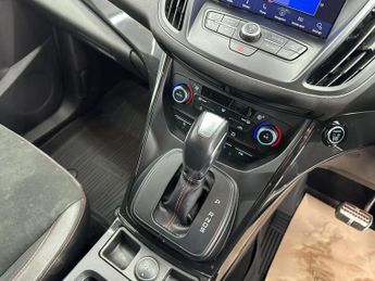 FORD KUGA 2.0 TDCi ST-Line Powershift AWD Euro 6 (s/s) 5dr