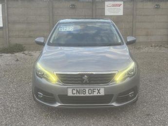 PEUGEOT 308 1.5 BlueHDi Allure