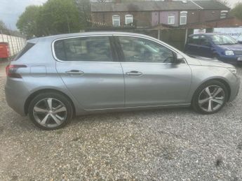PEUGEOT 308 1.5 BlueHDi Allure