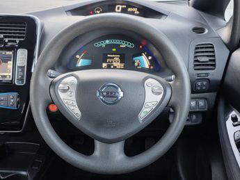 NISSAN LEAF 30kWh Acenta