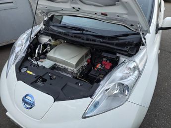 NISSAN LEAF 30kWh Acenta