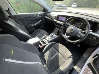 VAUXHALL GRANDLAND 1.6 14.2kWh GSe