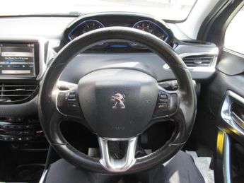 PEUGEOT 2008 1.6 e-HDi Allure Euro 5 (s/s) 5dr