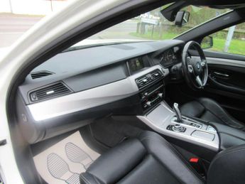 BMW 5 SERIES 2.0 520d M Sport Auto Euro 6 (s/s) 4dr