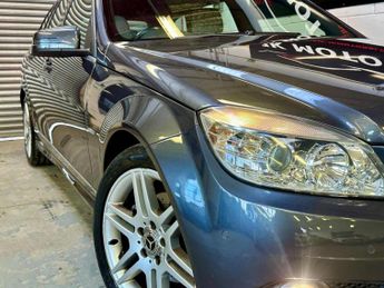 MERCEDES-BENZ C CLASS 1.8 C180 BlueEfficiency Sport Auto Euro 5 5dr