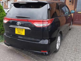 TOYOTA ESTIMA 2.4 aUTO