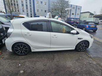 TOYOTA AQUA GS Gazoo Sport 1.5 Hybrid 5dr Auto JDM Prius C