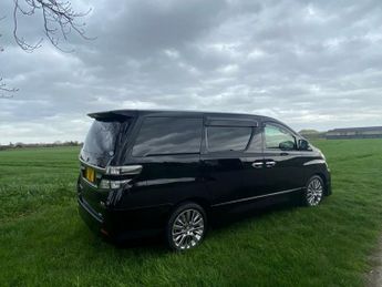 TOYOTA VELLFIRE 3.5 Z Golden Eyes II 7 Seater Auto fresh import