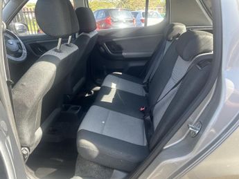 SKODA FABIA 1.2 12V S