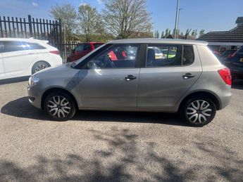SKODA FABIA 1.2 12V S
