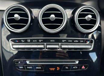 MERCEDES-BENZ C CLASS 1.6 C200d AMG Line (Premium) G-Tronic+ Euro 6 (s/s) 4dr