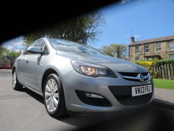 Vauxhall Astra 1.4 16v Exclusiv Euro 5 5dr
