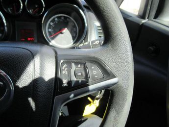 VAUXHALL ASTRA 1.4 16v Exclusiv Euro 5 5dr