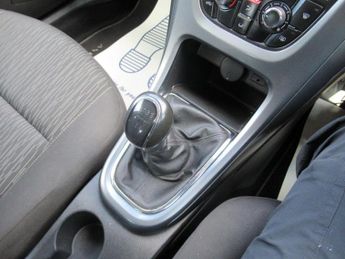 VAUXHALL ASTRA 1.4 16v Exclusiv Euro 5 5dr