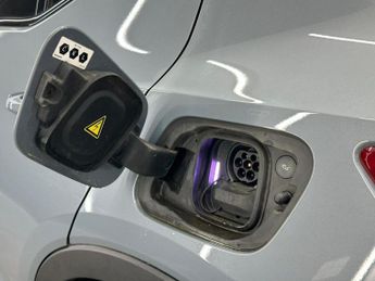 VOLVO XC40 Recharge Twin 78kWh Auto AWD 5dr
