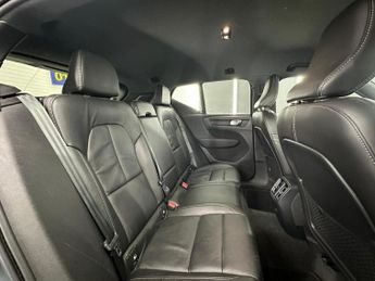 VOLVO XC40 Recharge Twin 78kWh Auto AWD 5dr