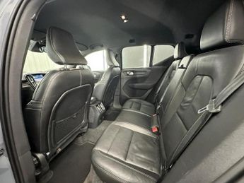 VOLVO XC40 Recharge Twin 78kWh Auto AWD 5dr