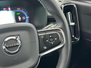 VOLVO XC40 Recharge Twin 78kWh Auto AWD 5dr
