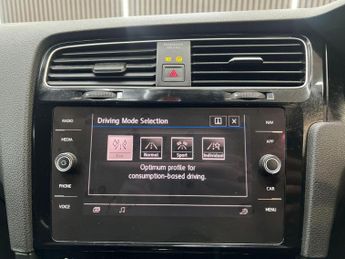 VOLKSWAGEN GOLF 2.0 TDI BlueMotion Tech GTD DSG Euro 6 (s/s) 5dr