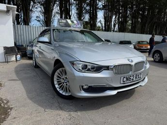 BMW 318 2.0 318d Luxury