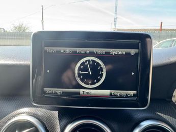 MERCEDES-BENZ A CLASS 1.6 A180 BLUEEFFICIENCY