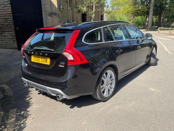 VOLVO V60 2.0 D3 R-Design Geartronic Euro 5 (s/s) 5dr