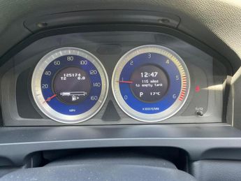 VOLVO V60 2.0 D3 R-Design Geartronic Euro 5 (s/s) 5dr