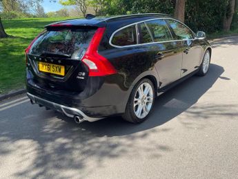 VOLVO V60 2.0 D3 R-Design Geartronic Euro 5 (s/s) 5dr