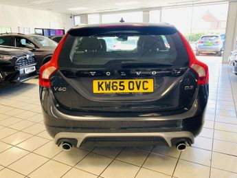 VOLVO V60 2.0 R-Design Lux D3