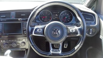 VOLKSWAGEN GOLF 2.0 TDI BlueMotion Tech GTD
